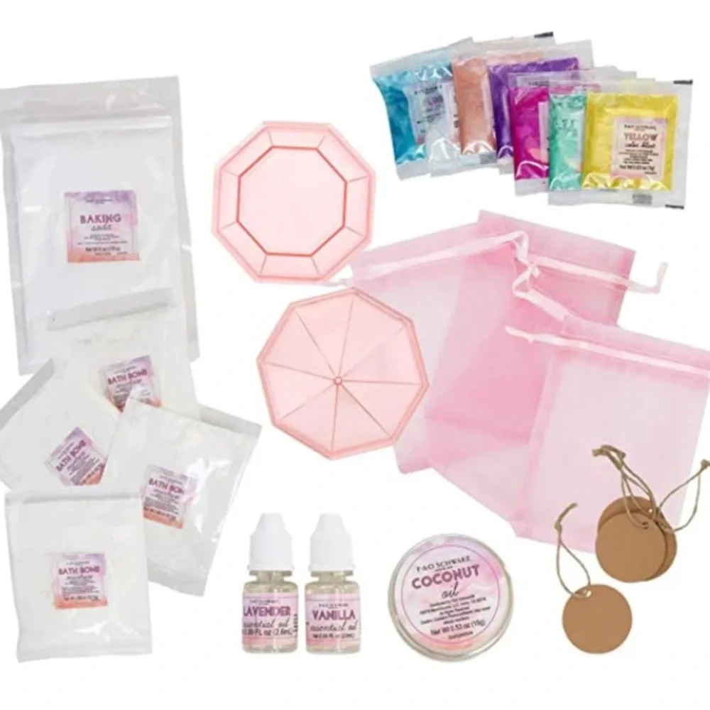 FAO Schwarz 25 Piece DIY Bath Bomb Soap Set for Kids NIB